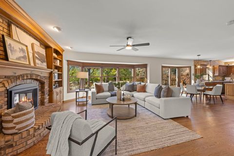 Tiny photo for Warrenville, IL 60555 (MLS # 12518024)