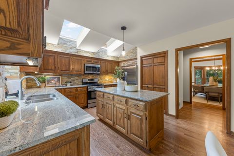 Tiny photo for Warrenville, IL 60555 (MLS # 12518024)