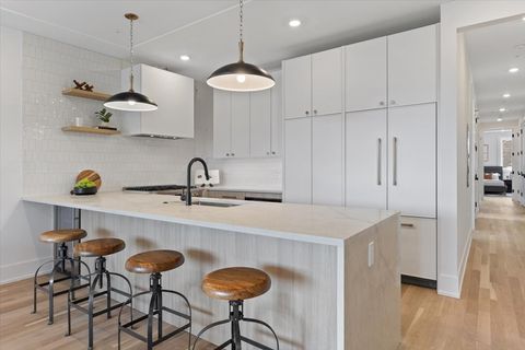 Tiny photo for Chicago, IL 60625 (MLS # 12468598)