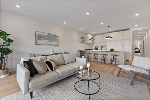 Tiny photo for Chicago, IL 60625 (MLS # 12468598)