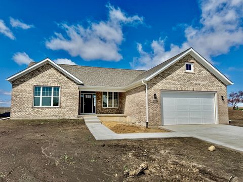 Tiny photo for 1927 PARKSIDE Drive, Sycamore, IL 60178 (MLS # 12551633)