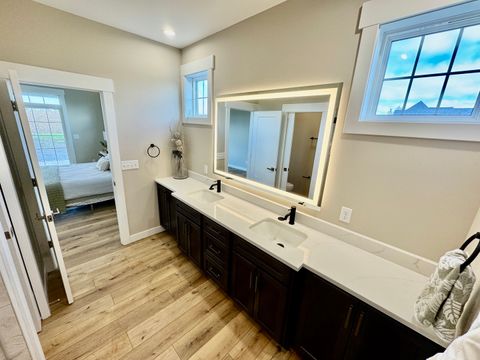 Tiny photo for 1927 PARKSIDE Drive, Sycamore, IL 60178 (MLS # 12551633)