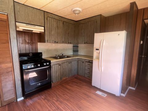 Tiny photo for 302 W Lincoln Street, Villa Grove, IL 61956 (MLS # 12465587)