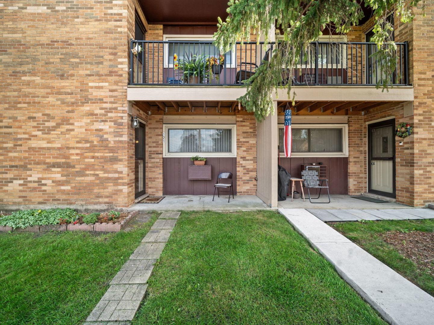 212 Collen Drive 121