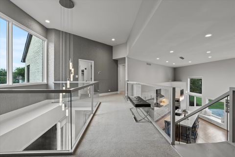 Tiny photo for 1912 Midwest Club Parkway, Oak Brook, IL 60523 (MLS # 12518373)