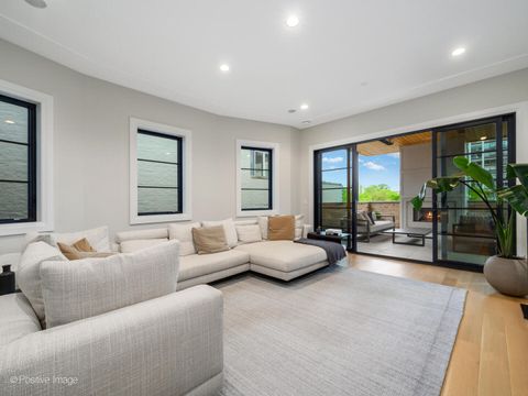 Tiny photo for 1438 N Dearborn Street, Chicago, IL 60610 (MLS # 12379566)