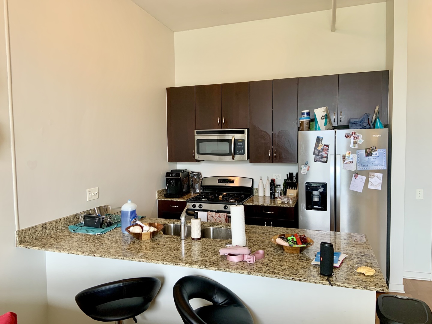 437 W Division Street 912