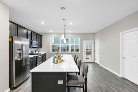 Tiny photo for 3306 Trillium Circle #3001, Rolling Meadows, IL 60008 (MLS # 12607521)