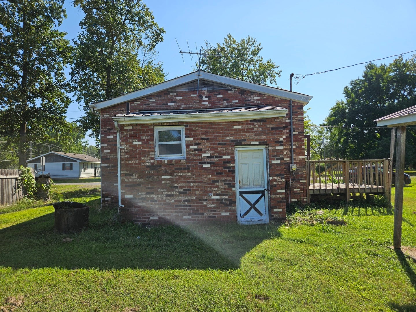 211 N Seba Street