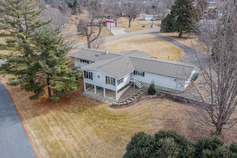 Tiny photo for 30 S Fairground Avenue, Princeton, IL 61356 (MLS # 12577620)