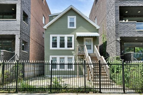 1814 N Sawyer Avenue Chicago IL 60647