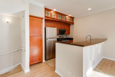 Tiny photo for 1310 S Federal Street #B, Chicago, IL 60605 (MLS # 12571435)