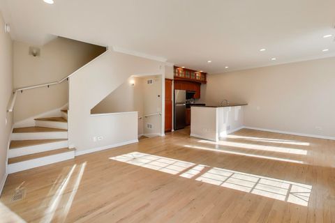 Tiny photo for 1310 S Federal Street #B, Chicago, IL 60605 (MLS # 12571435)