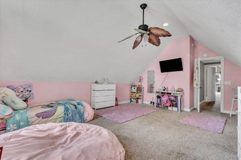 Tiny photo for 631 2nd Street, Buffalo, IA 52728 (MLS # 12674218)