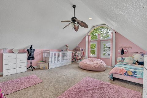 Tiny photo for 631 2nd Street, Buffalo, IA 52728 (MLS # 12674218)