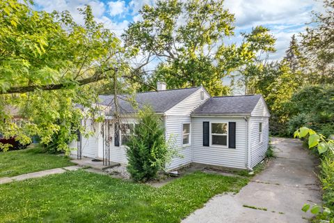 Photo of 777 Francine Drive, Kankakee, IL 60901 (MLS # 12425008)