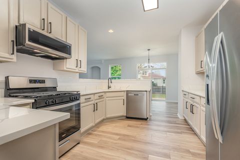 Tiny photo for 2746 Hillsboro Boulevard, Aurora, IL 60503 (MLS # 12502332)