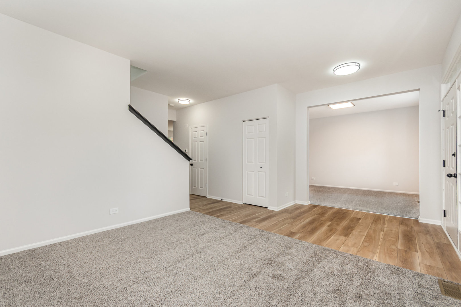 2746 Hillsboro Boulevard