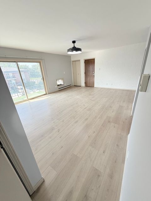 Tiny photo for 1925 Canal Street #3D, Blue Island, IL 60406 (MLS # 12507821)