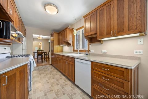Tiny photo for 348 S Chase Avenue, Lombard, IL 60148 (MLS # 12687416)