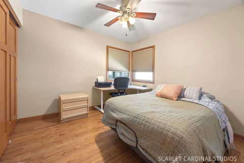 Tiny photo for 348 S Chase Avenue, Lombard, IL 60148 (MLS # 12687416)