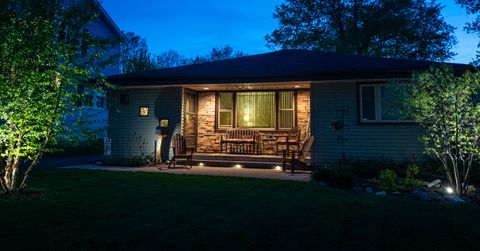 Tiny photo for 348 S Chase Avenue, Lombard, IL 60148 (MLS # 12687416)