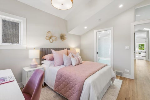 Tiny photo for 616 W Willow Street, Chicago, IL 60614 (MLS # 12779844)