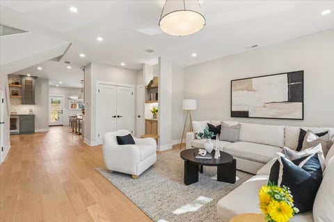 Tiny photo for 616 W Willow Street, Chicago, IL 60614 (MLS # 12779844)