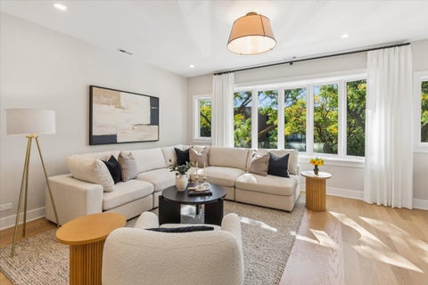 Tiny photo for 616 W Willow Street, Chicago, IL 60614 (MLS # 12779844)