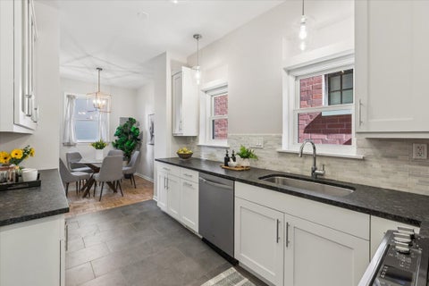Tiny photo for 616 W Willow Street, Chicago, IL 60614 (MLS # 12779844)