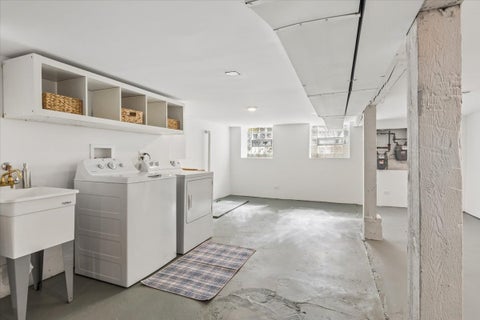 Tiny photo for 616 W Willow Street, Chicago, IL 60614 (MLS # 12779844)