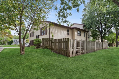Tiny photo for 285 Navajo Drive, Bolingbrook, IL 60440 (MLS # 12761183)