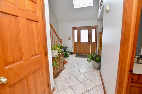 Tiny photo for 3321 N Bayview Lane, McHenry, IL 60051 (MLS # 12535915)