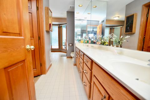 Tiny photo for 3321 N Bayview Lane, McHenry, IL 60051 (MLS # 12535915)