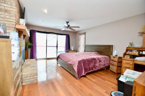 Tiny photo for 3321 N Bayview Lane, McHenry, IL 60051 (MLS # 12535915)