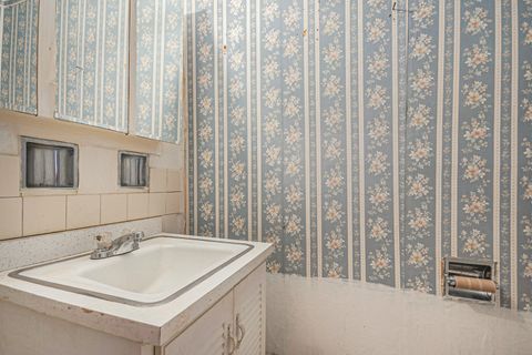 Tiny photo for 936 E 84th Place #A, Chicago, IL 60619 (MLS # 12544756)