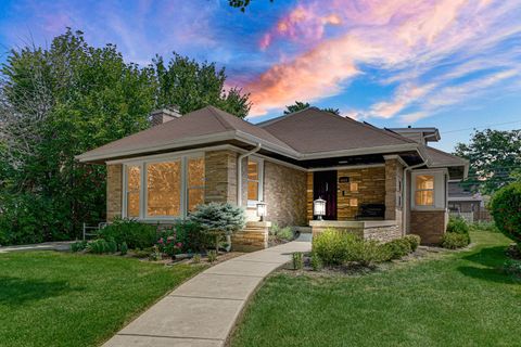 6645 N Drake Avenue Lincolnwood IL 60712