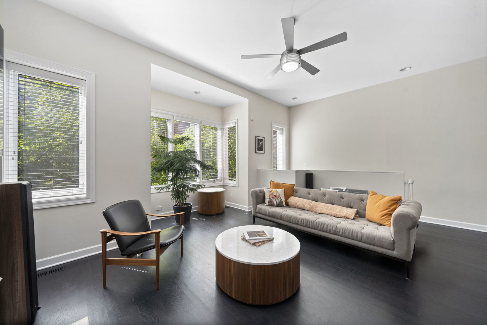 460 W Superior Street 7