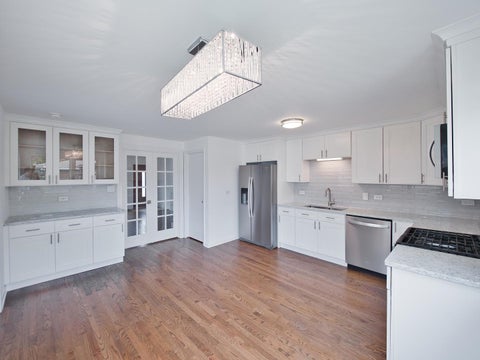 Tiny photo for 10107 Lawrence Court, Oak Lawn, IL 60453 (MLS # 12773218)