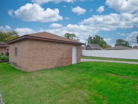 Tiny photo for 10107 Lawrence Court, Oak Lawn, IL 60453 (MLS # 12773218)