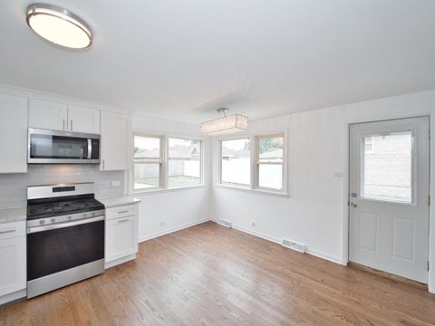 Tiny photo for 10107 Lawrence Court, Oak Lawn, IL 60453 (MLS # 12773218)