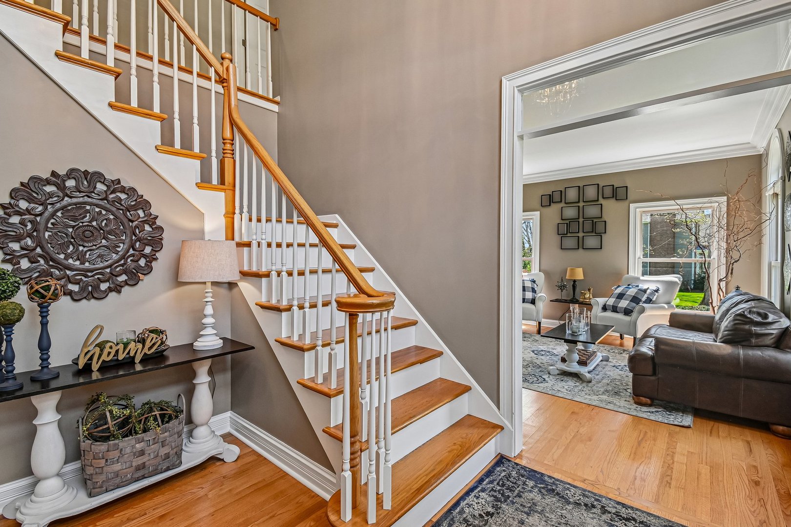 3N681 Trotter Lane