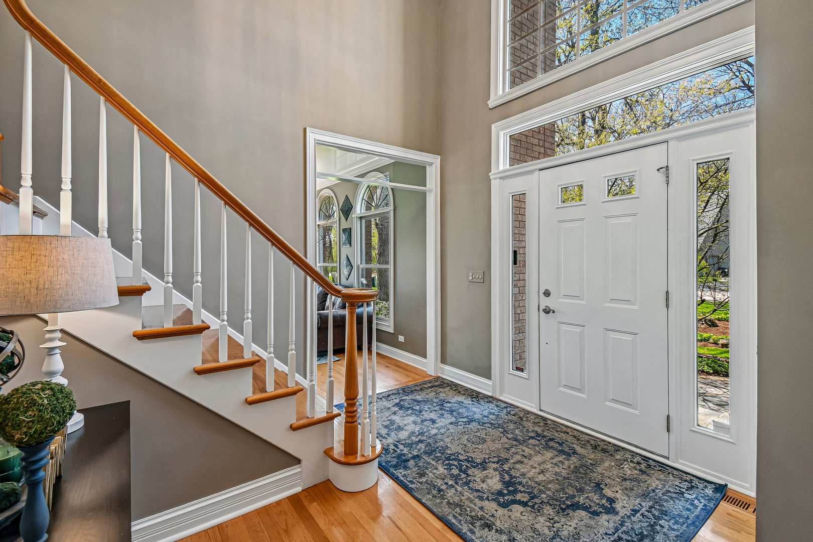 3N681 Trotter Lane