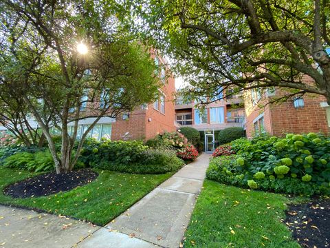 1925 Lake Avenue 318 Wilmette IL 60091