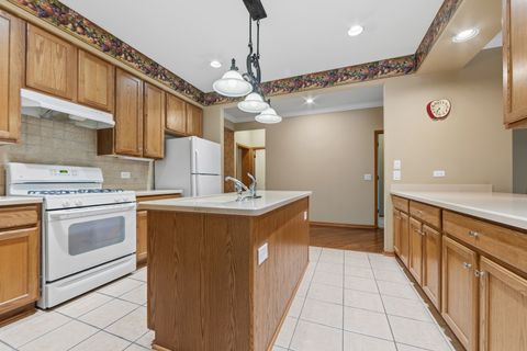 Tiny photo for 102 Hitching Post Lane, Grayslake, IL 60030 (MLS # 12577568)