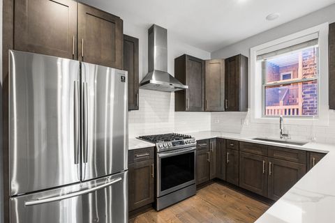 Tiny photo for 3708 W CORNELIA Avenue #1E, Chicago, IL 60618 (MLS # 12576056)