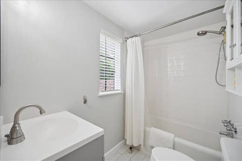 Tiny photo for 419 Provident Avenue, Winnetka, IL 60093 (MLS # 12711054)