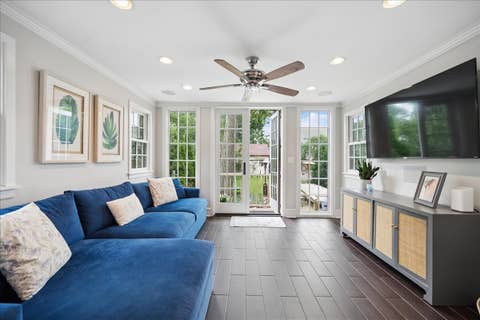 Tiny photo for 419 Provident Avenue, Winnetka, IL 60093 (MLS # 12711054)