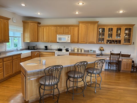 Tiny photo for 1518 W Lincoln Road, McHenry, IL 60051 (MLS # 12772281)