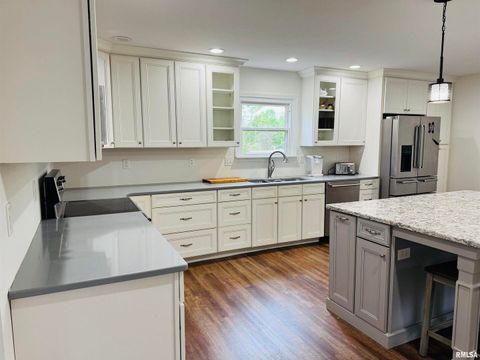 Tiny photo for 111 Stork Street, Anna, IL 62906 (MLS # EB457785)